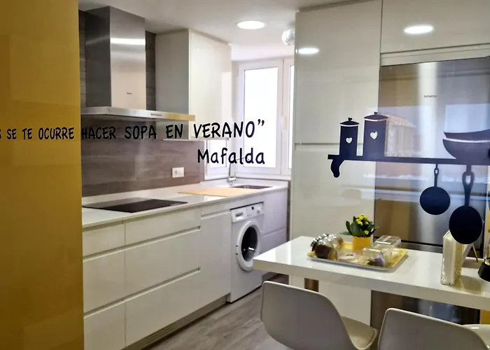 Soleado A Un Paseo De La Catedral Apartman *